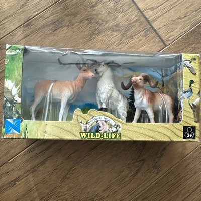 NEW World Wide Wild Life toy set Figurines Mountain Goat Ram Deer