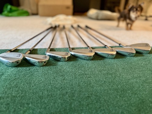 Fers à Golf Vega VC-03 3-PW Avec Arbre KBS Tour 110 - Pour Droitiers - Forgés Au Japon - Neuf En Boîte