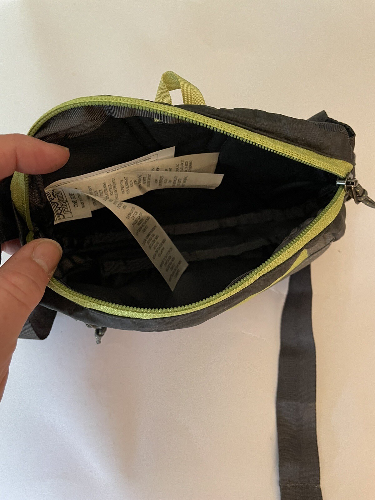 Patagonia Ultralight Black Hole Mini Hip Belt Pack Fanny 1L Grey