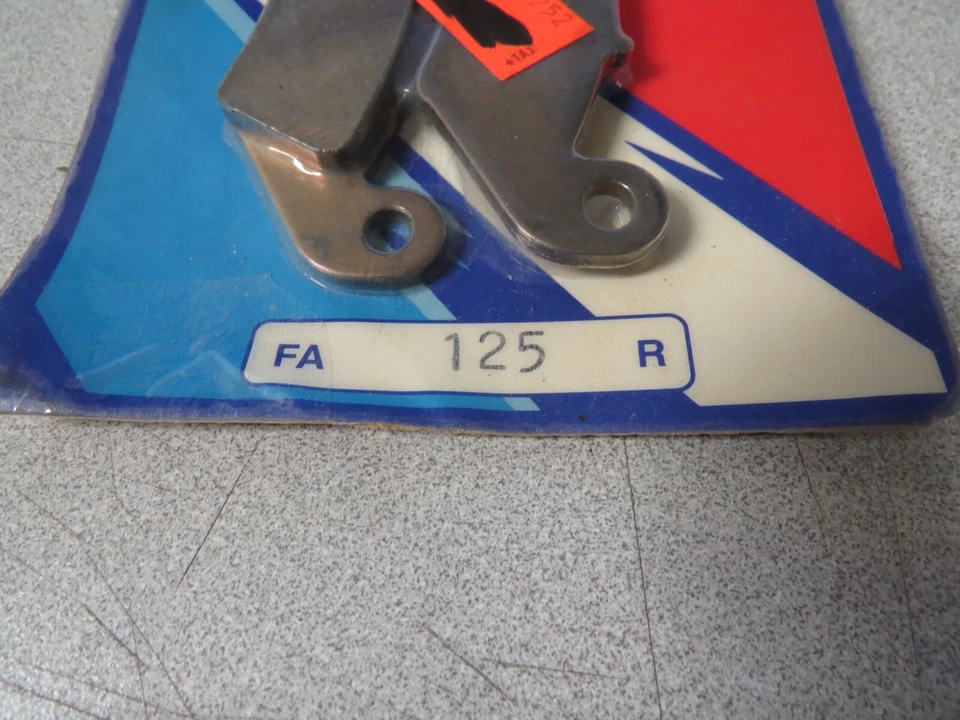 NOS EBC Brake Pad Set Fits: Honda 86-89 TRX250R 87-94 CR500R FA125R - Image 2 of 4