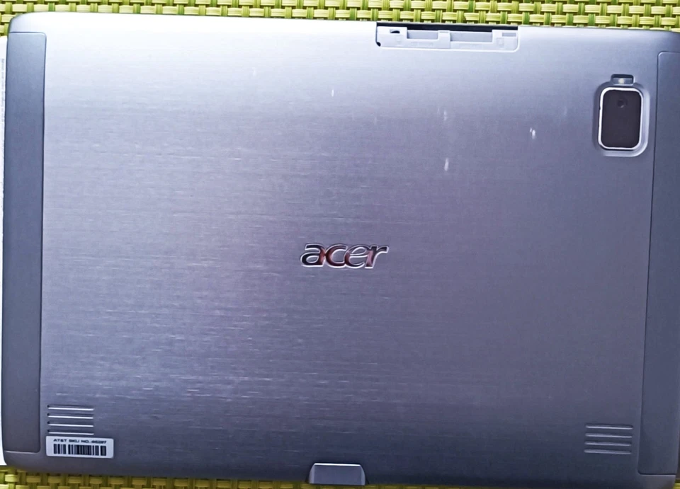 Tablet mit Aluminiumgehäuse Acer Iconia Tab A501 16 Гб 10,1" WiFi - Bild 2 von 4