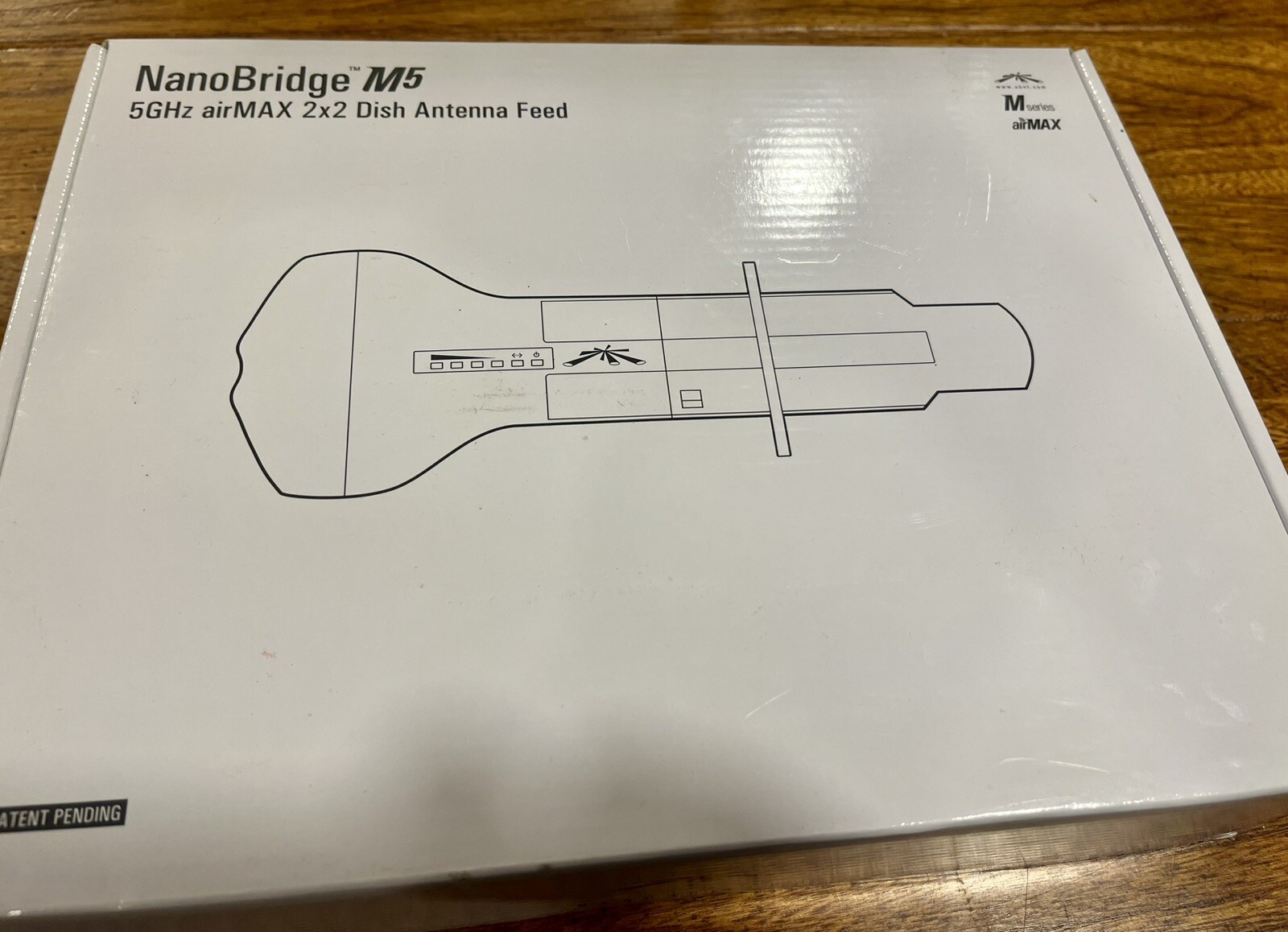 NANOBRIDGE M5 5GHZ AIRMAX 2X DISH ANTENNA FEED. NEW SEALED