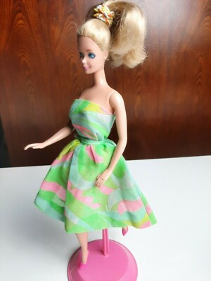 navy blue dress for baby girl Vintage 1990's Barbie Fashion Doll Blonde 90's Mattel 1998 Xmas Green Dress main image 0