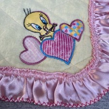 Vtg Baby Looney Tunes Quilted Crib Decor Blanket Burp Cloth Tweety Bird 1997 18