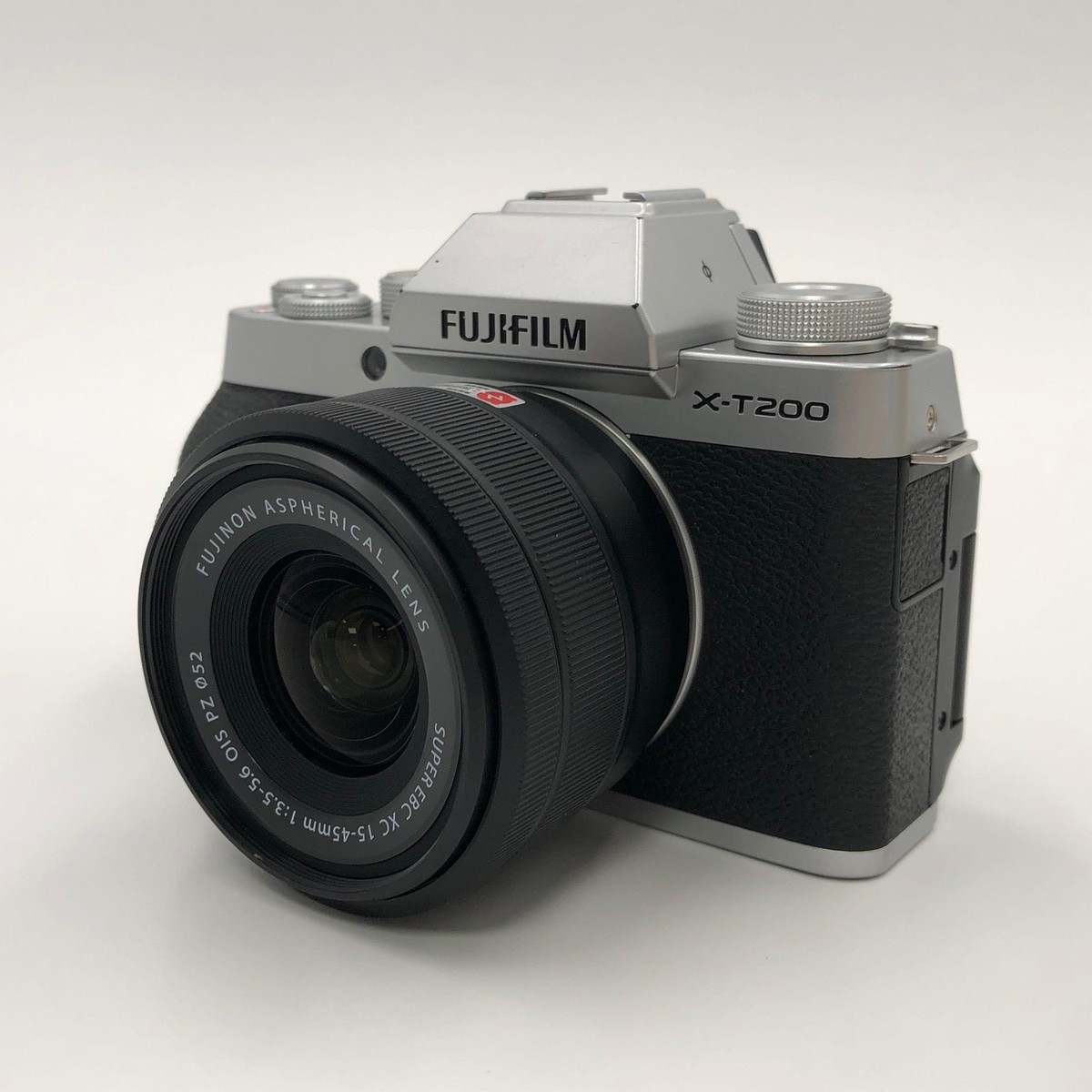 Fujifilm X-T200 24.2MP Mirrorless Digital XT200 Camera+XC 15-45mm
