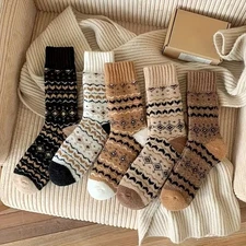 5 Pairs Coffee-colored Fuzzy Mid-Calf Socks, Thickened Warm Retro Pattern. New.