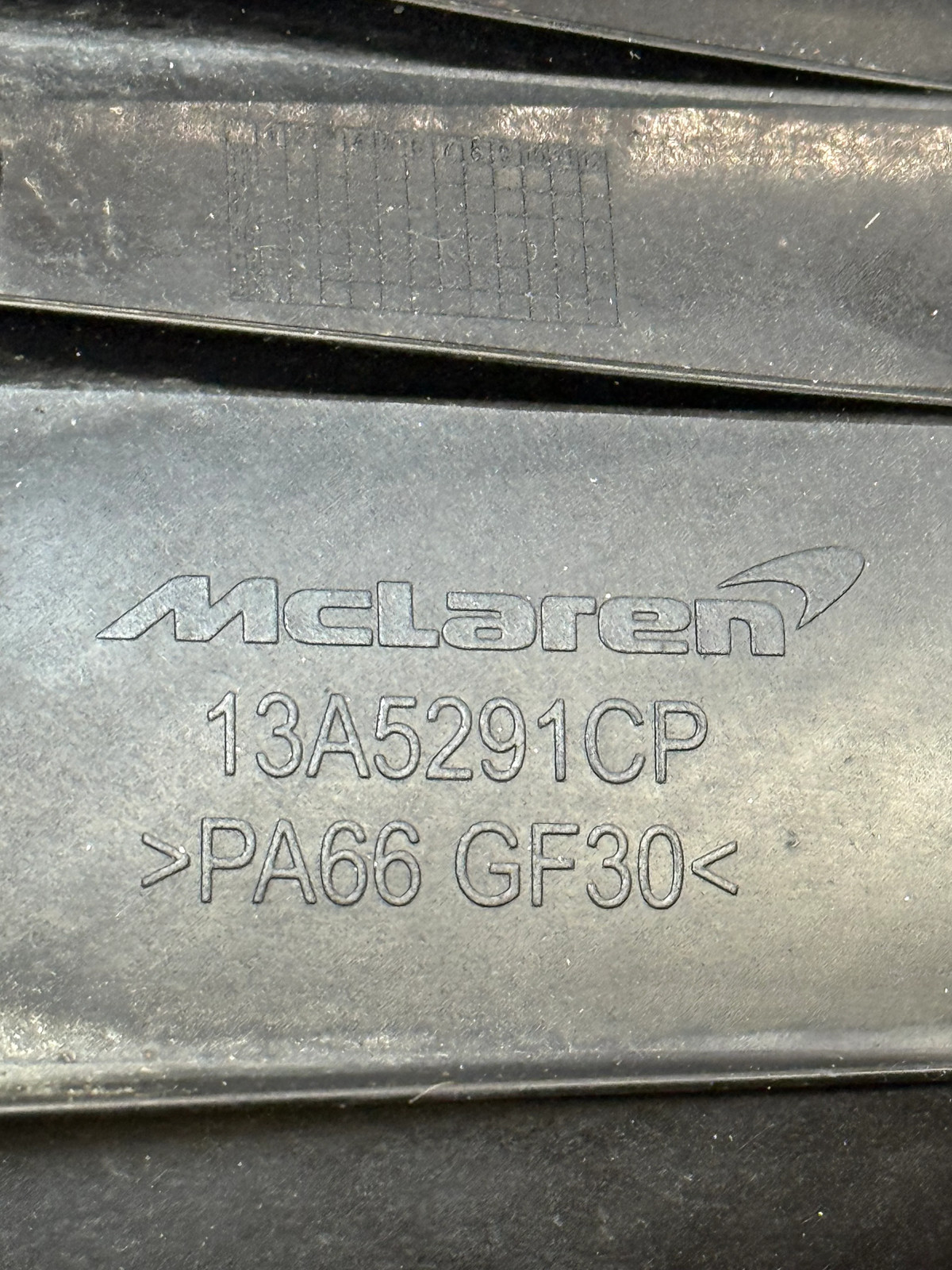 McLaren 570S 2016-2021 Rear Right Air conveyor P/N 13A5291CP