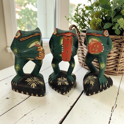 Set of 3 Carved Balsa Wood Folk Art Painted Frog Toad Band Figures Tribal 4.5"