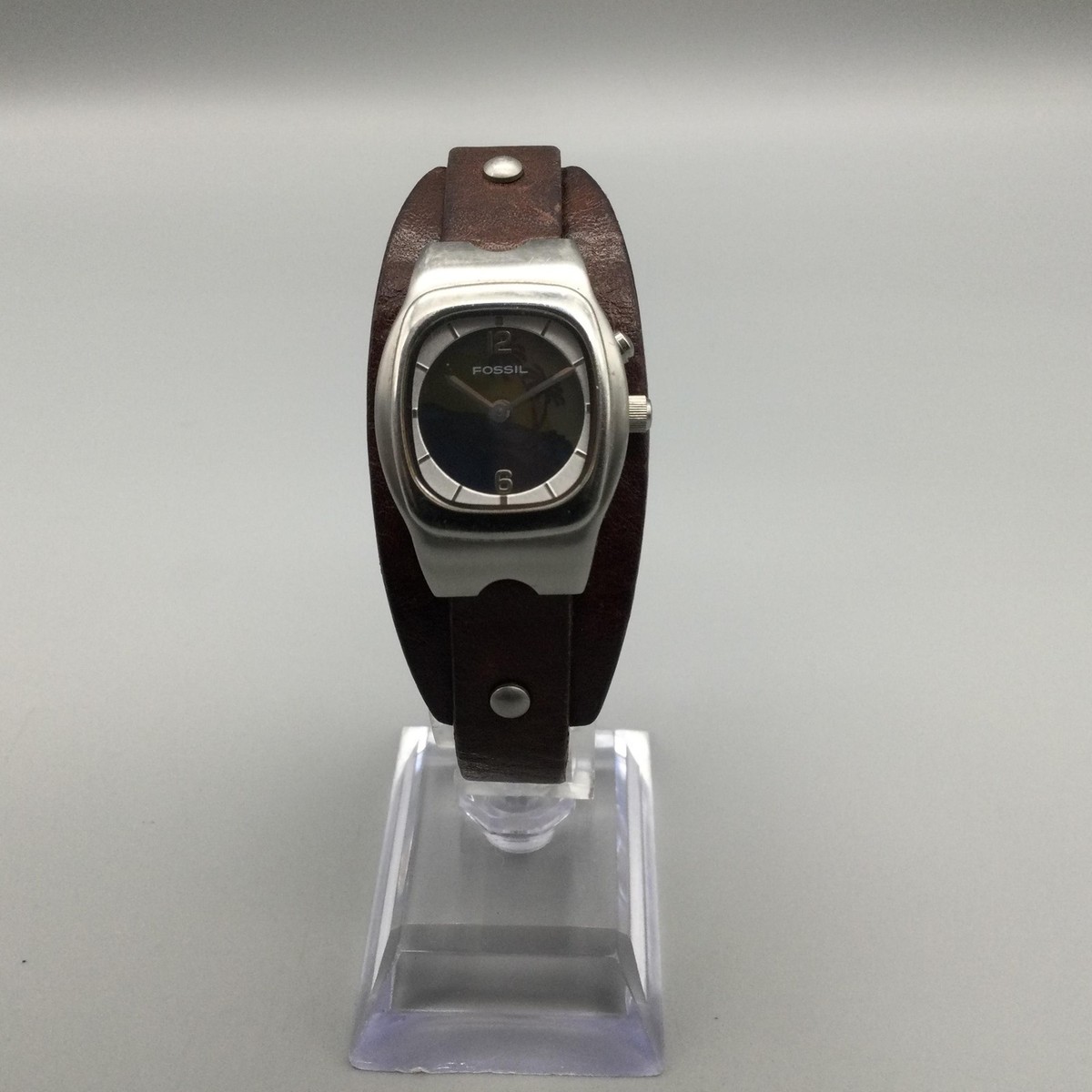 FOSSIL BIGTIC WATCH シルバー アナログ腕時計 Fossil Big Tic Womens Watch 23mm Tropical Dial Leather Silver Tone