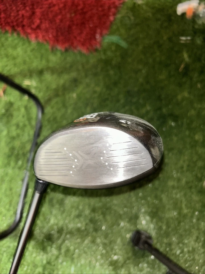 Callaway FT-9 Neutral Driver 10* RH 45 in Fujikura Z Com Graphite Regular Flex - Image 2 of 4