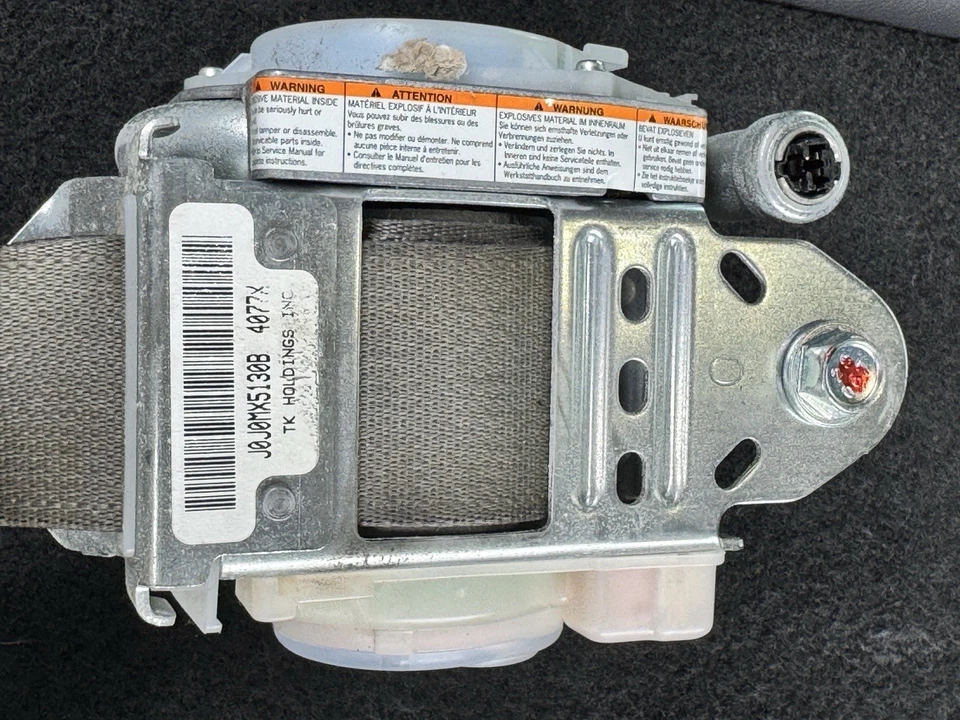 Used Front Right Seat Belt Front fits: 2014 Honda Accord Sdn passenger retractor - Image 4 of 4