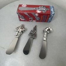 Christmas Themed 3 Stainless Steel Small Cheese, Butter Spreaders Unused - Read