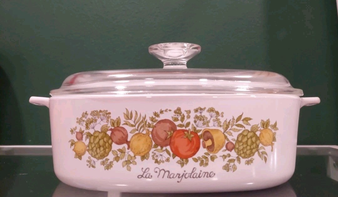 CORNING WARE A-2-B La Marjolaine Spice of Life 2 Quart Casserole Dish w A9C  Lid