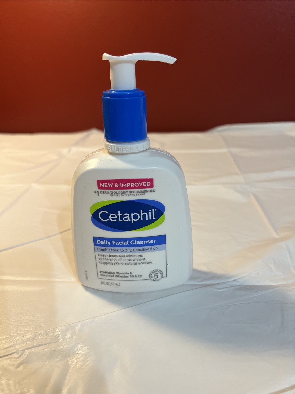 Cetaphil Daily Facial Cleanser for Sensitive Combination to Oily Skin 8 oz