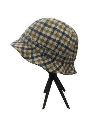 Aquascutum Of London Ladies Trilby Plaid Wool Hat made in England Vintage