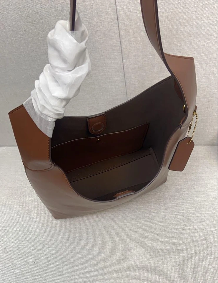 Bolsa de ombro COACH Brooklyn tomada marrom CU068 - Imagem 4 de 4