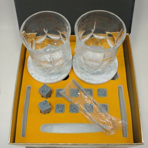 Kanars Whiskey Glass and Stone Set - 2 Glasses, 10 Whisky Rocks, 2 Coasters - Picture 3 of 10