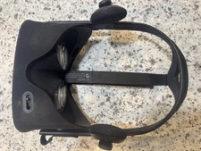 Meta Oculus rift cv1 headset only With Headphones - Tested/Working