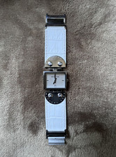 Michael Kors watch style # MK4133 Watch for Women for sale  display picture 3