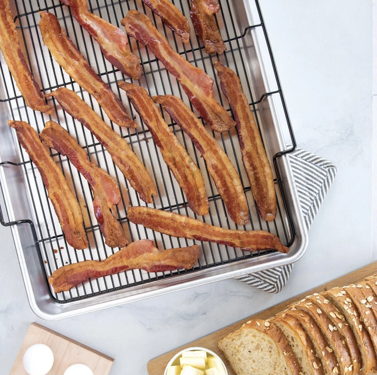 Nordic Ware, Extra Large Oven Crisp Baking Tray Roasting Pan