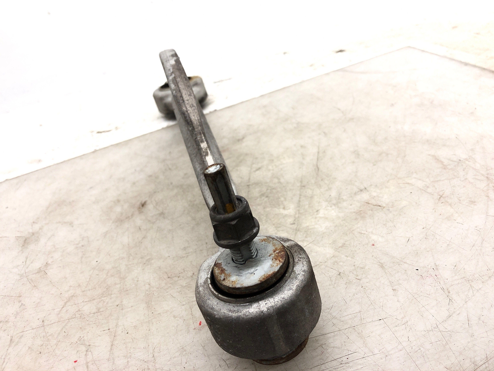 2016-2020 BENTLEY BENTAYGA OEM RIGHT REAR UPPER TIE ROD CONTROL ARM