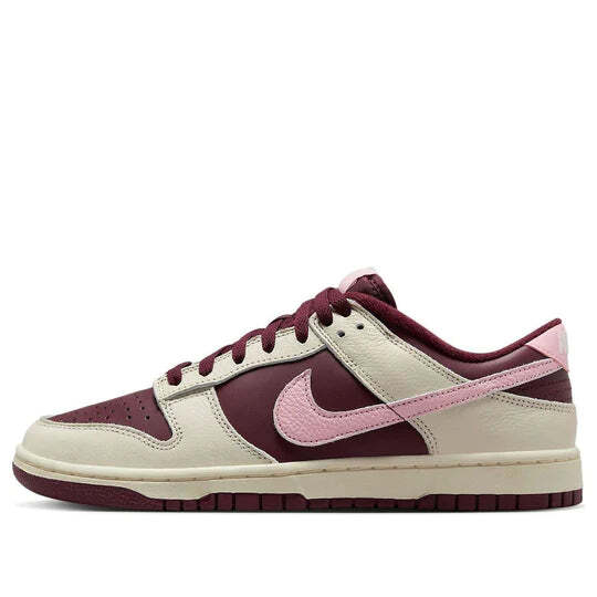 Size 10.5 - Nike Dunk Low Premium Valentine display picture 2