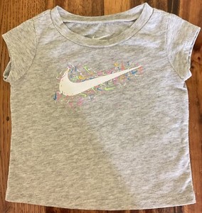 NIKE Infant Girls Short Sleeve Top GRAY W/LOGO Size 12 Months