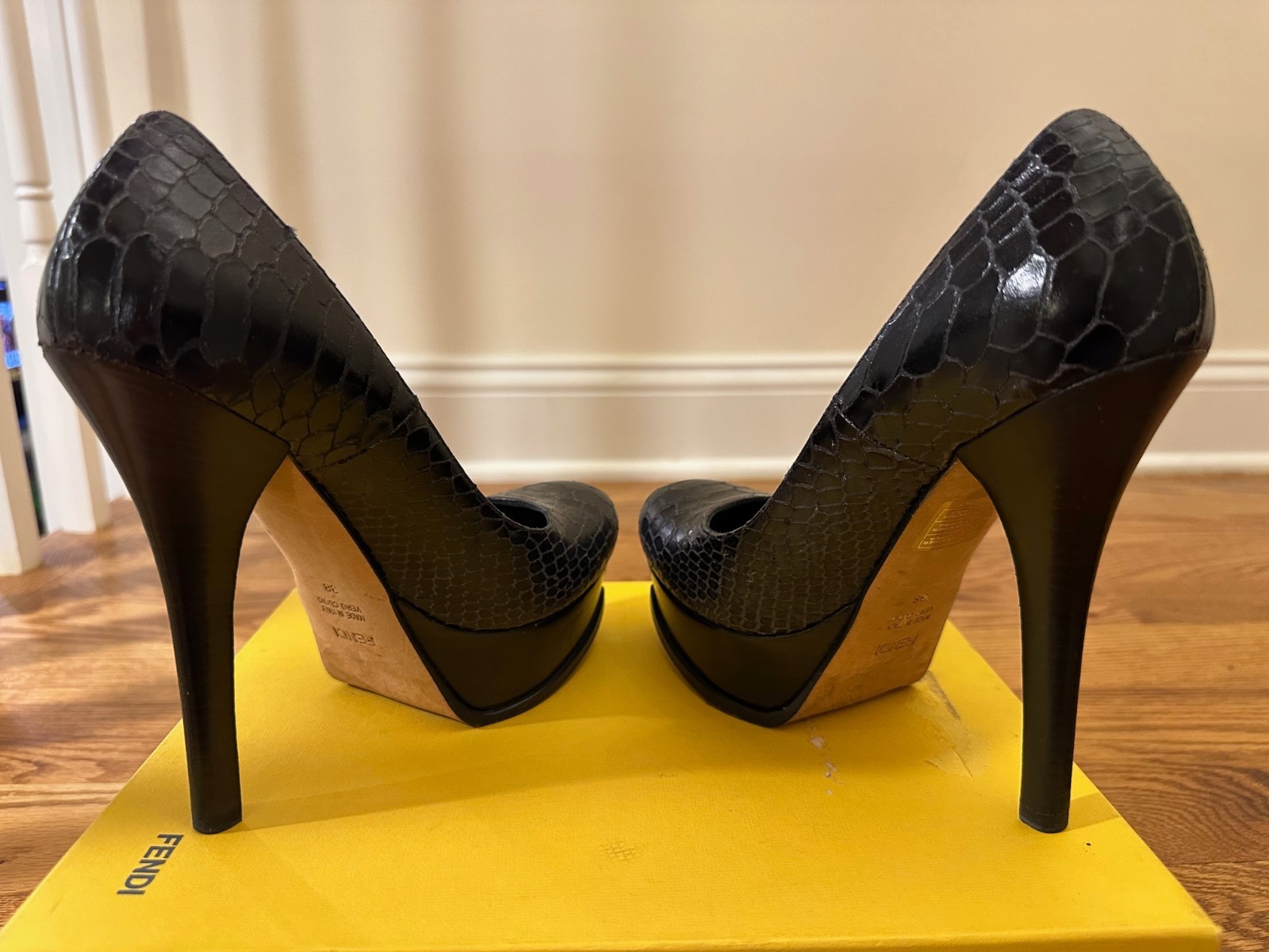 FENDI Fendista Python Embossed Dark Navy Leather … - image 19