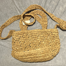 Women s Beige Woven Straw/Raffia Crossbody Bag Silver Hardware Magnetic Closure