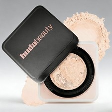 HUDA BEAUTY Cupcake Easy Bake Blurring Baking  Setting Powder 0.71 oz/ 20 g