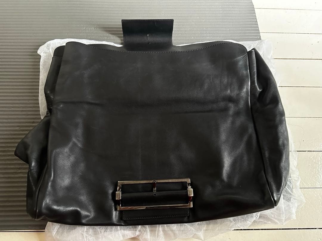 Givenchy Leather Handbag Black 20cm x 44cm x 19cm Shoulder Bag Used thumbnail 2