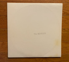 The Beatles - White Album 2-LP Capitol 1978 Pressing w/ Poster  Photos VG 