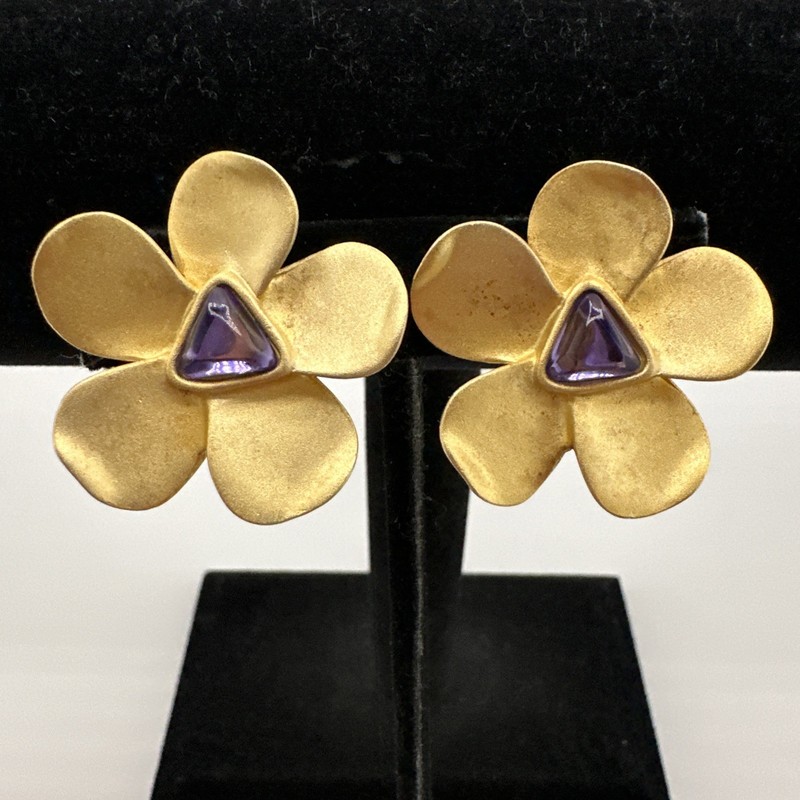 Vintage Carolina Herrera Purple Stone Gold Tone Flower Earrings Clip On