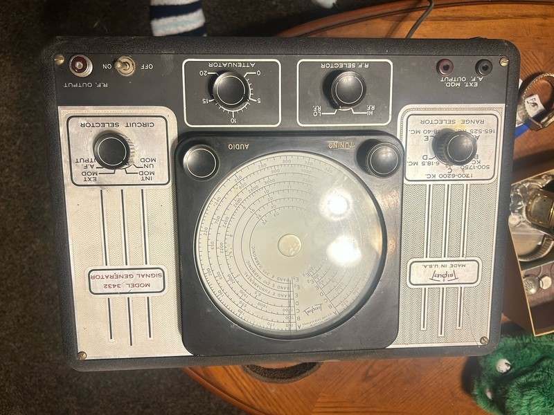 Vintage Triplett Signal Generator Test Equipment Model 3432 Parts Or Repair