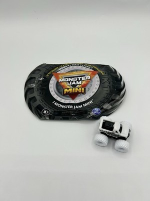 Spin Master Monster Jam Mini Series 4 Rare Blue Thunder #40