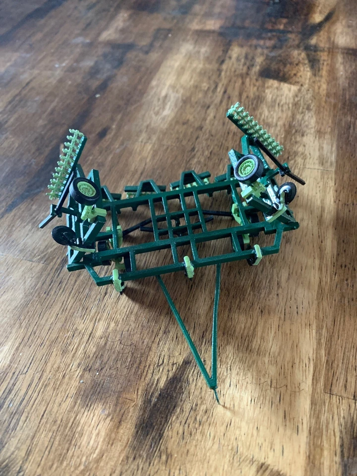 1/64 Custom Green 5shank Bladeplow Farm Toy - Image 2 of 4