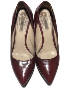 oxblood pumps