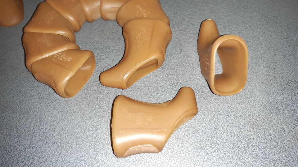 CAMPAGNOLO OLD LOGO Eroica Vintage - RUBBER BRAKE LEVERS HOODS Coprileve - Immagine 3 di 4