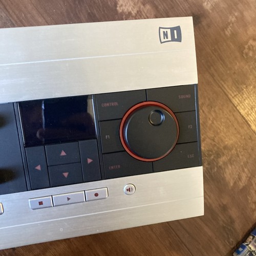 Native Instruments Kore 2 USB MIDI Controller - Bild 3 von 5