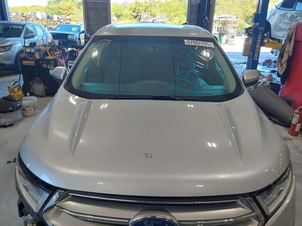 Used Hood fits: 2015 Ford Edge  Grade B - Imagem 2 de 4