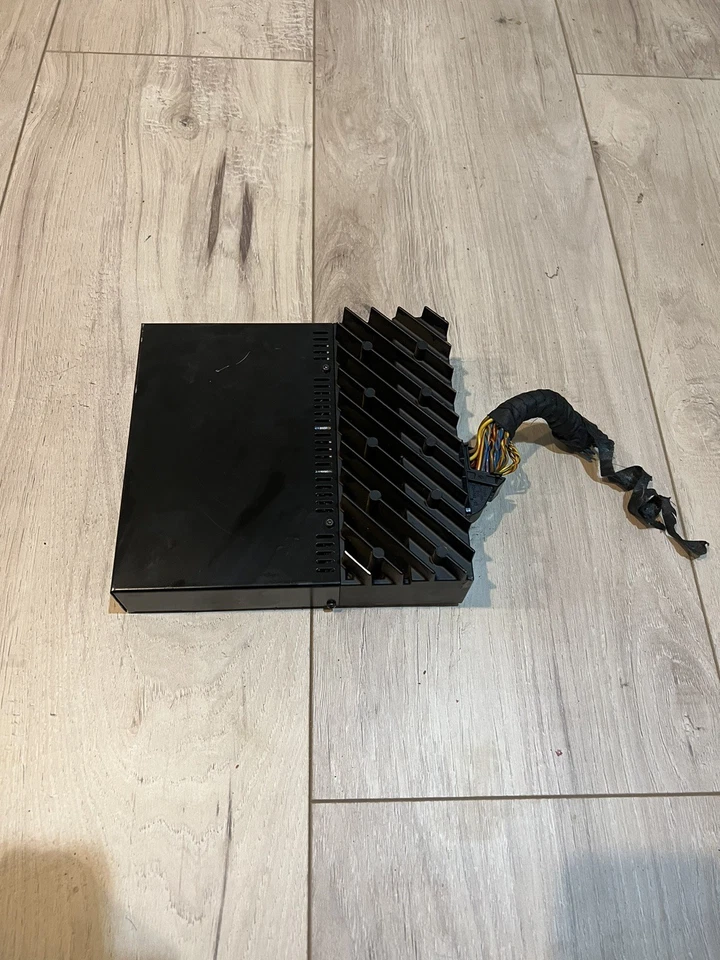 BMW OEM E83 X3 E85 Z4 AMP RADIO AUDIO HIGH POWER LEAR AMPLIFIER - Image 4 of 4