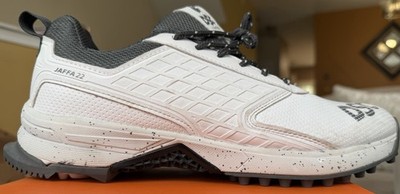 DSC JAFFA 22 Cricket Shoes Spiked Sole White/Gray Synthetic Rubber Ind/UK Size 9