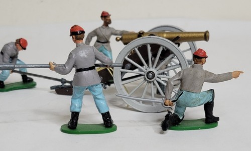 Britains Ltd Eyes right Civil War Confederate Artillery Crew w/Napoleon Cannon - Picture 3 of 11