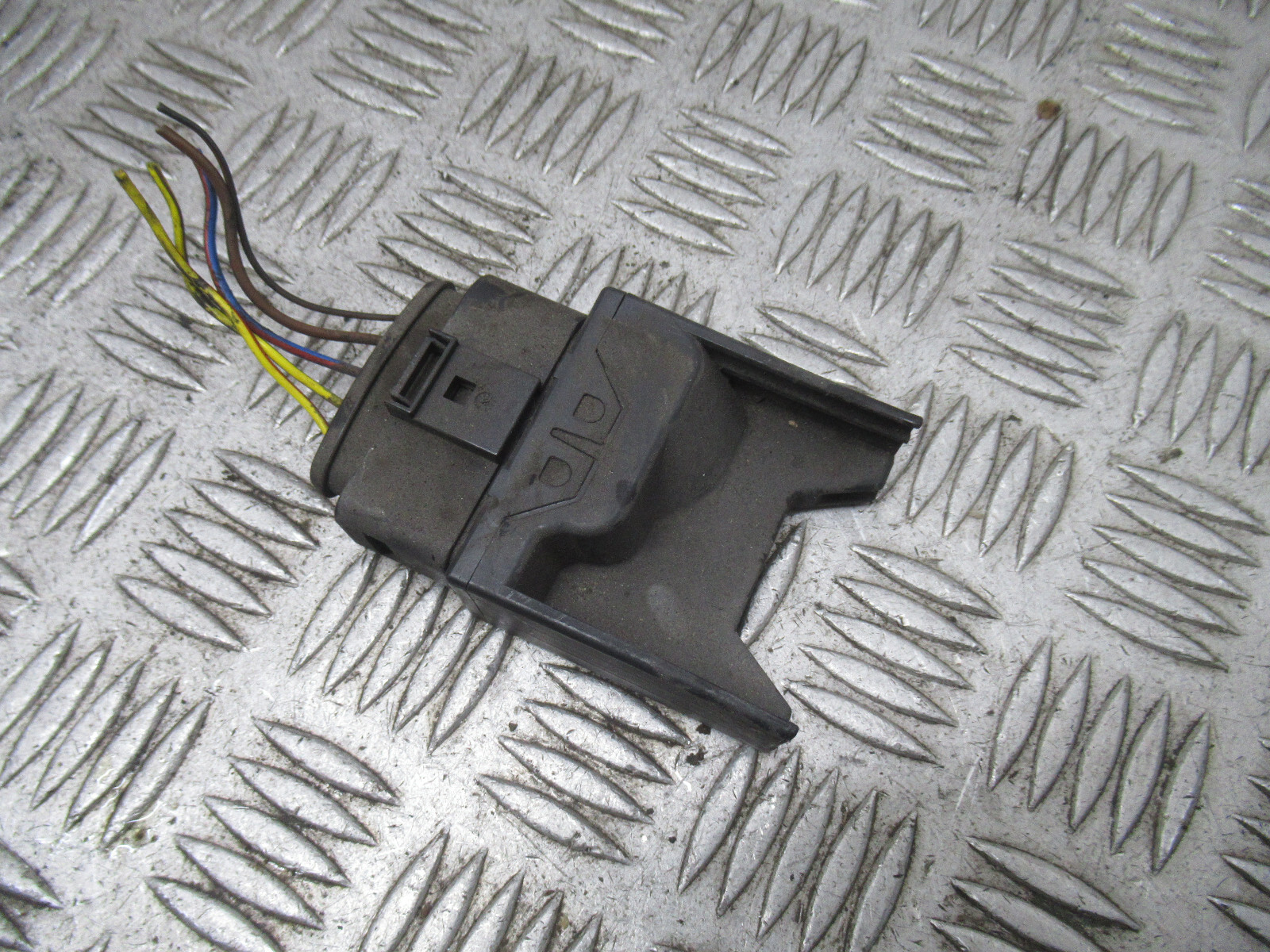 Picture 1 of 4
