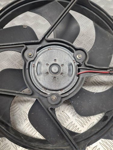 PEUGEOT 307 RADIATOR FAN AND COWLING (AIR CON) 2000-2007 - Picture 3 of 5