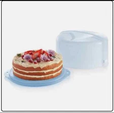 Tupperware Round Cake Carrier/storer. LAST ONE!