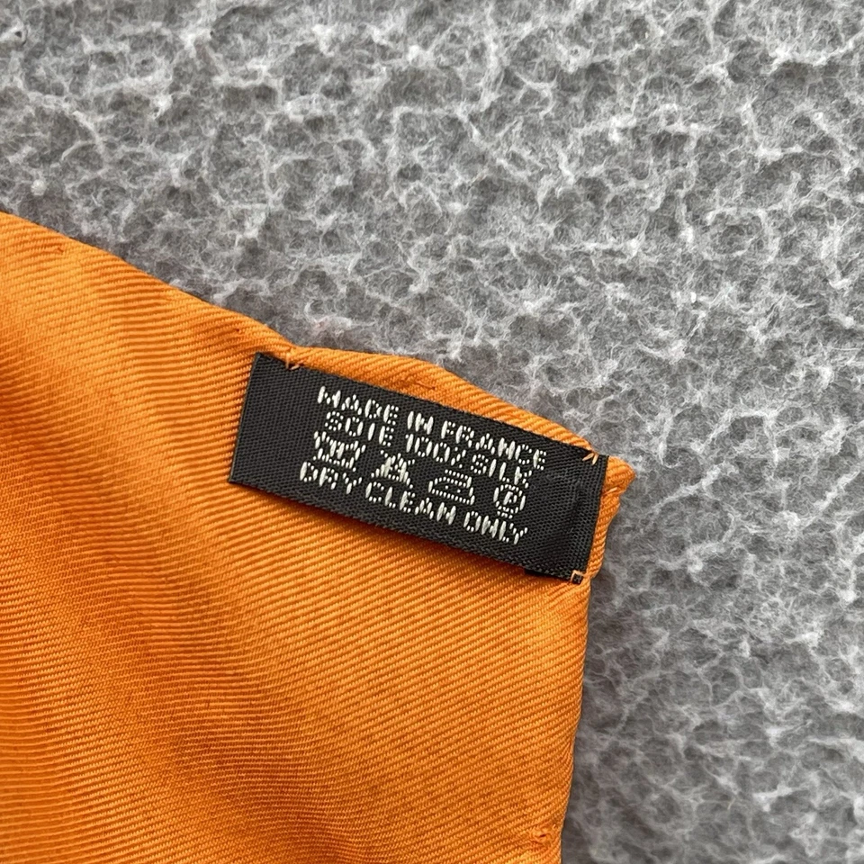 Christian Audigier 100% Seda Bufanda Calavera Mexicana Naranja 48x49.5 Hecho en Francia Y2K Foto 4 de 4