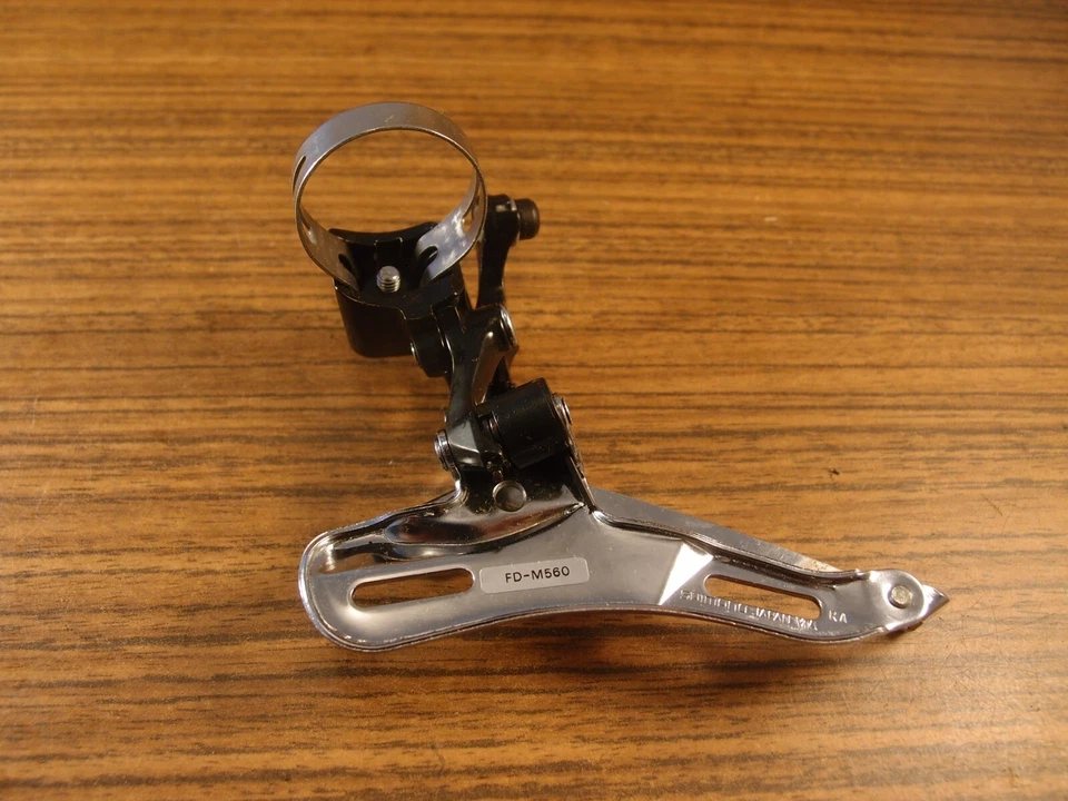 Desviador delantero MTB Shimano Deore LX FD-M560 1993 vía Japón tracción inferior 31,8 mm Foto 3 de 4