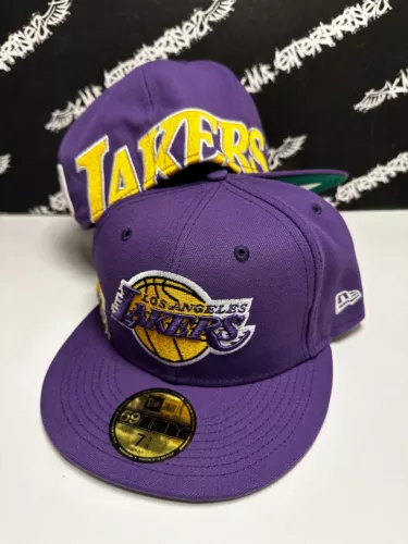 NWT New Era 59Fifty Los Angeles Lakers Logo Side Split Script Fitted Hat MENS
