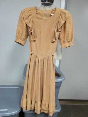 Used Faded Doni Girl Of California Women's Size Beige Dress